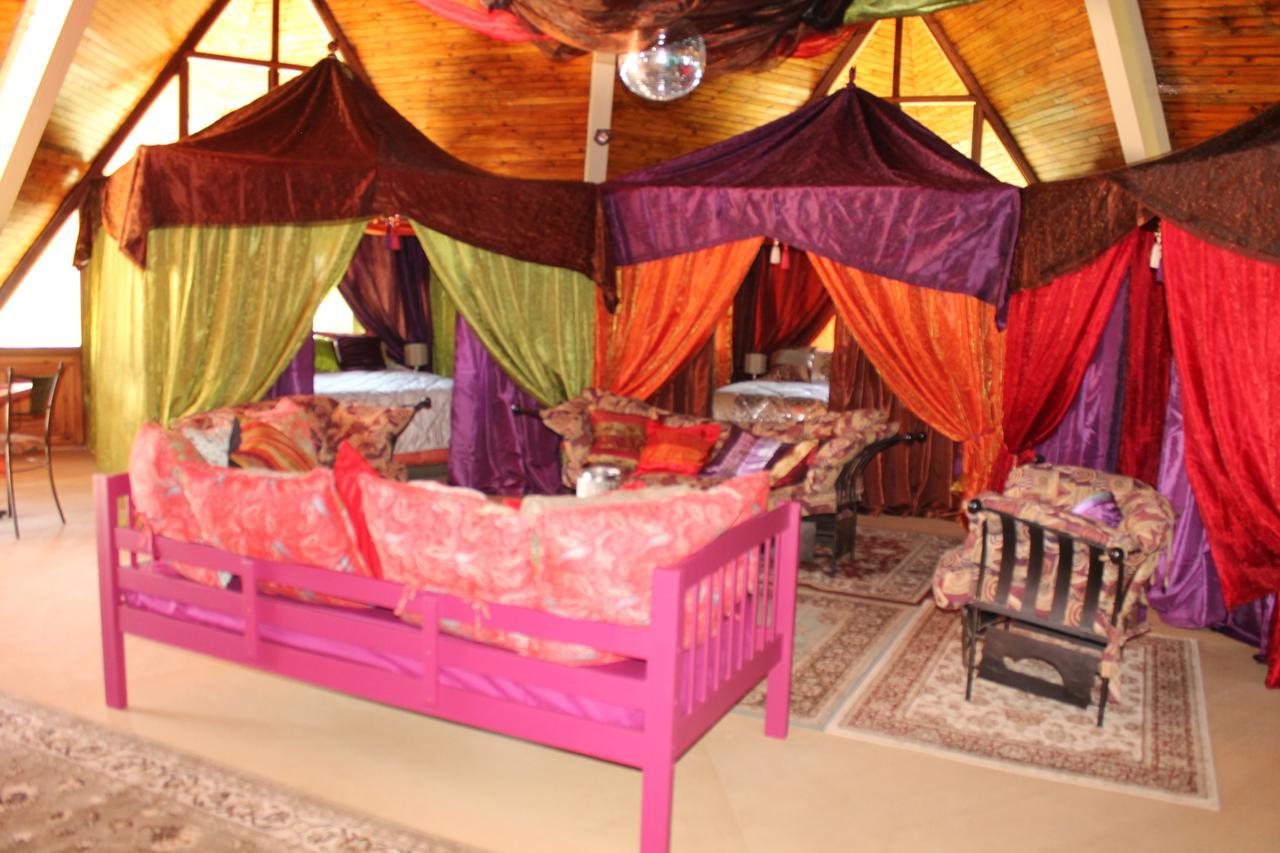 Van Reenen Pyramids Motel المظهر الخارجي الصورة