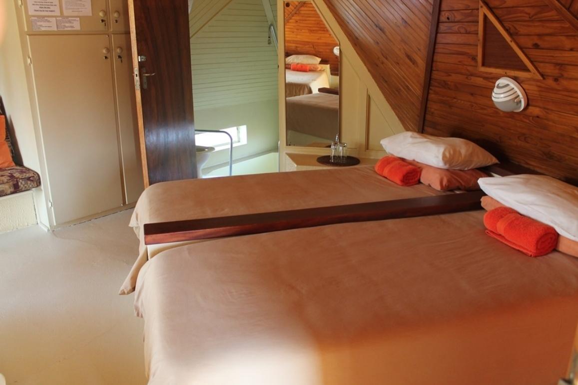 Van Reenen Pyramids Motel المظهر الخارجي الصورة