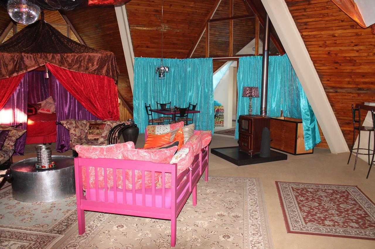 Van Reenen Pyramids Motel المظهر الخارجي الصورة
