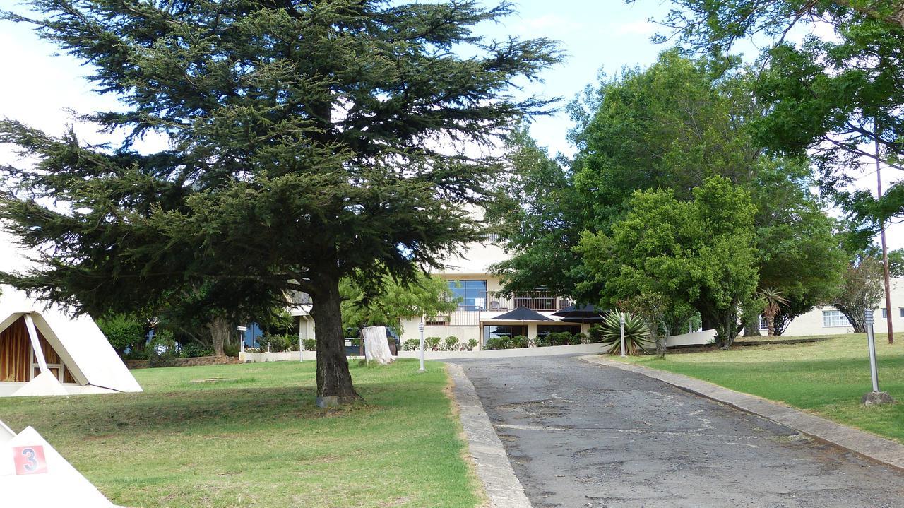 Van Reenen Pyramids Motel المظهر الخارجي الصورة