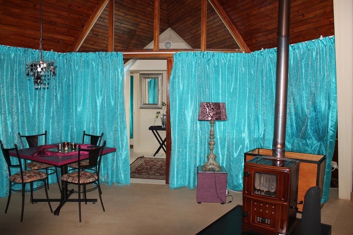 Van Reenen Pyramids Motel المظهر الخارجي الصورة