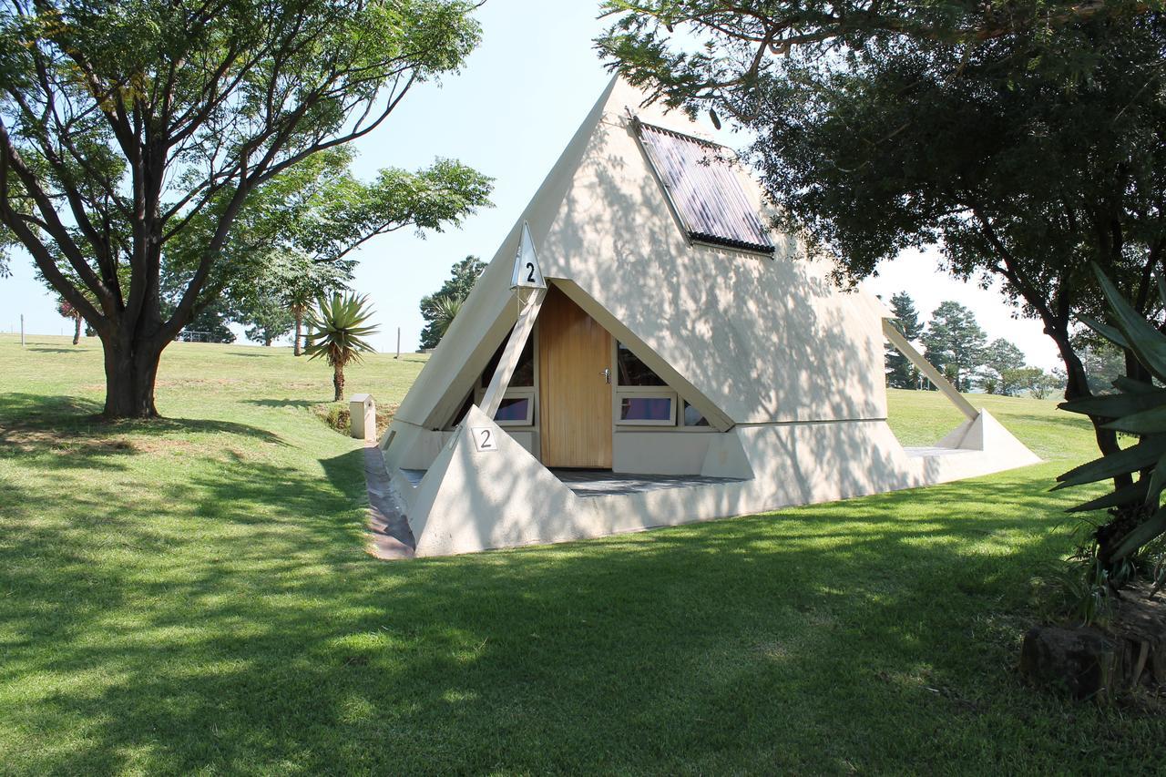 Van Reenen Pyramids Motel المظهر الخارجي الصورة