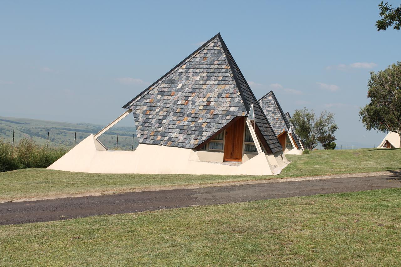 Van Reenen Pyramids Motel المظهر الخارجي الصورة